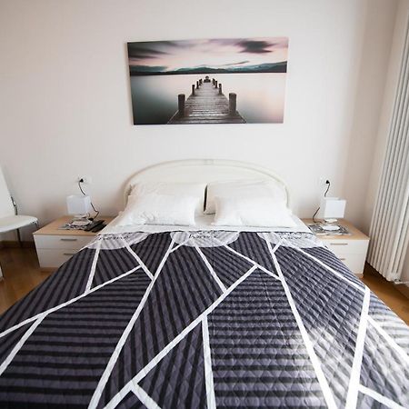 Appartamento Lago Blu Manerba del Garda Dış mekan fotoğraf